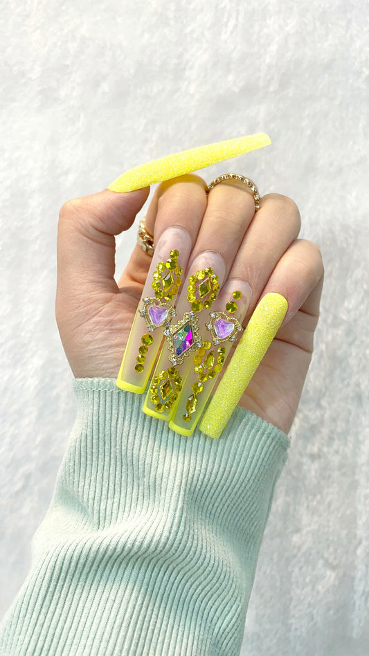 Sunny Jewel Blossom Handmade Press-On Nails L166