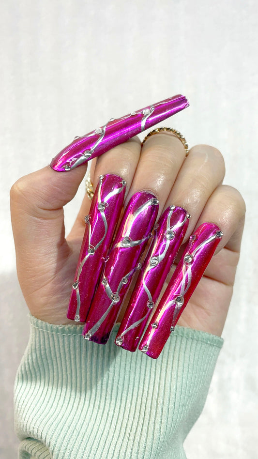 MagentaMysticTwist Handmade Nails L119