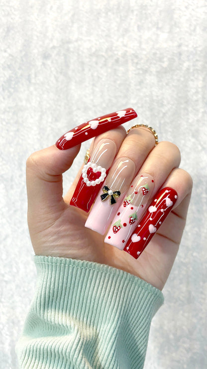 StrawberryLoveNails Handmade Nails L133