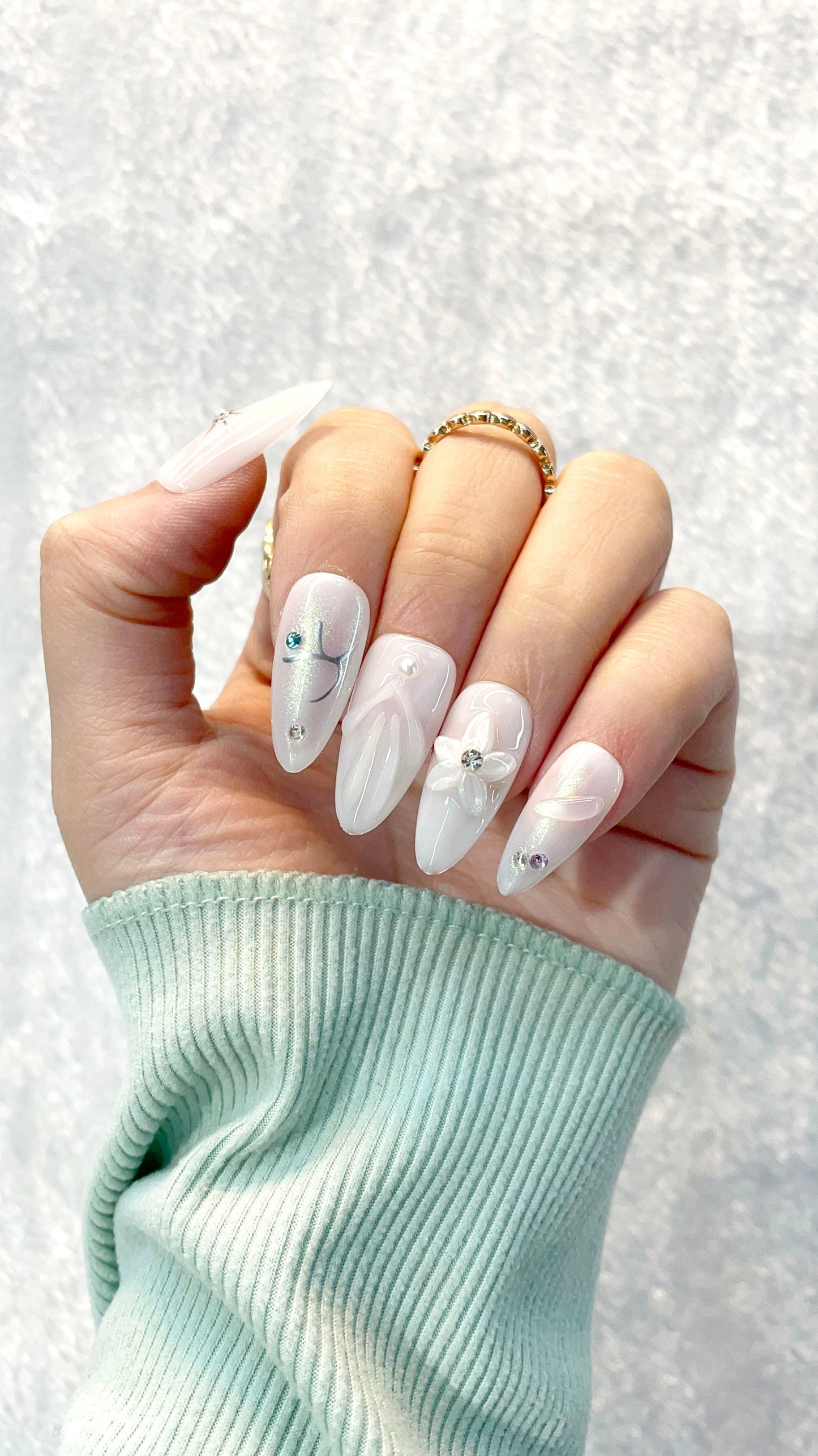 SnowyBlossom Handmade Press On Nails D280