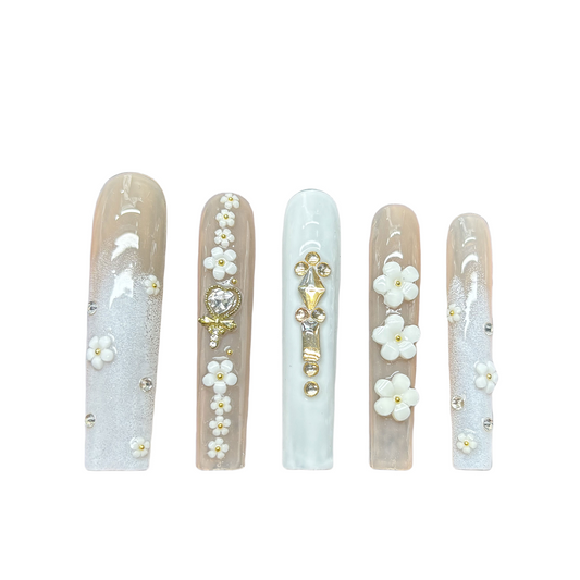 Floral Pearl Handmade Press-On Nails L020