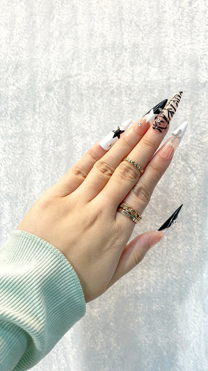 Gothic Star Handmade Press on Nails L121