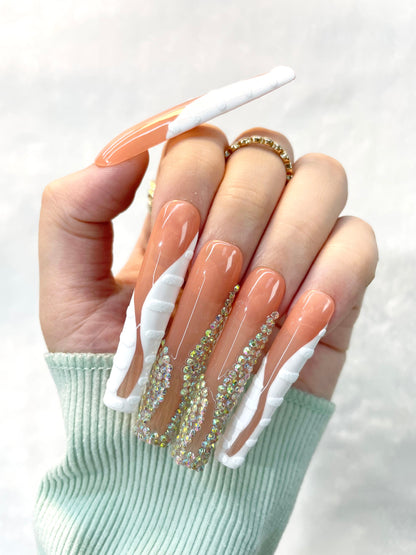 Glamorous Classics Handmade Press-On Nails M027